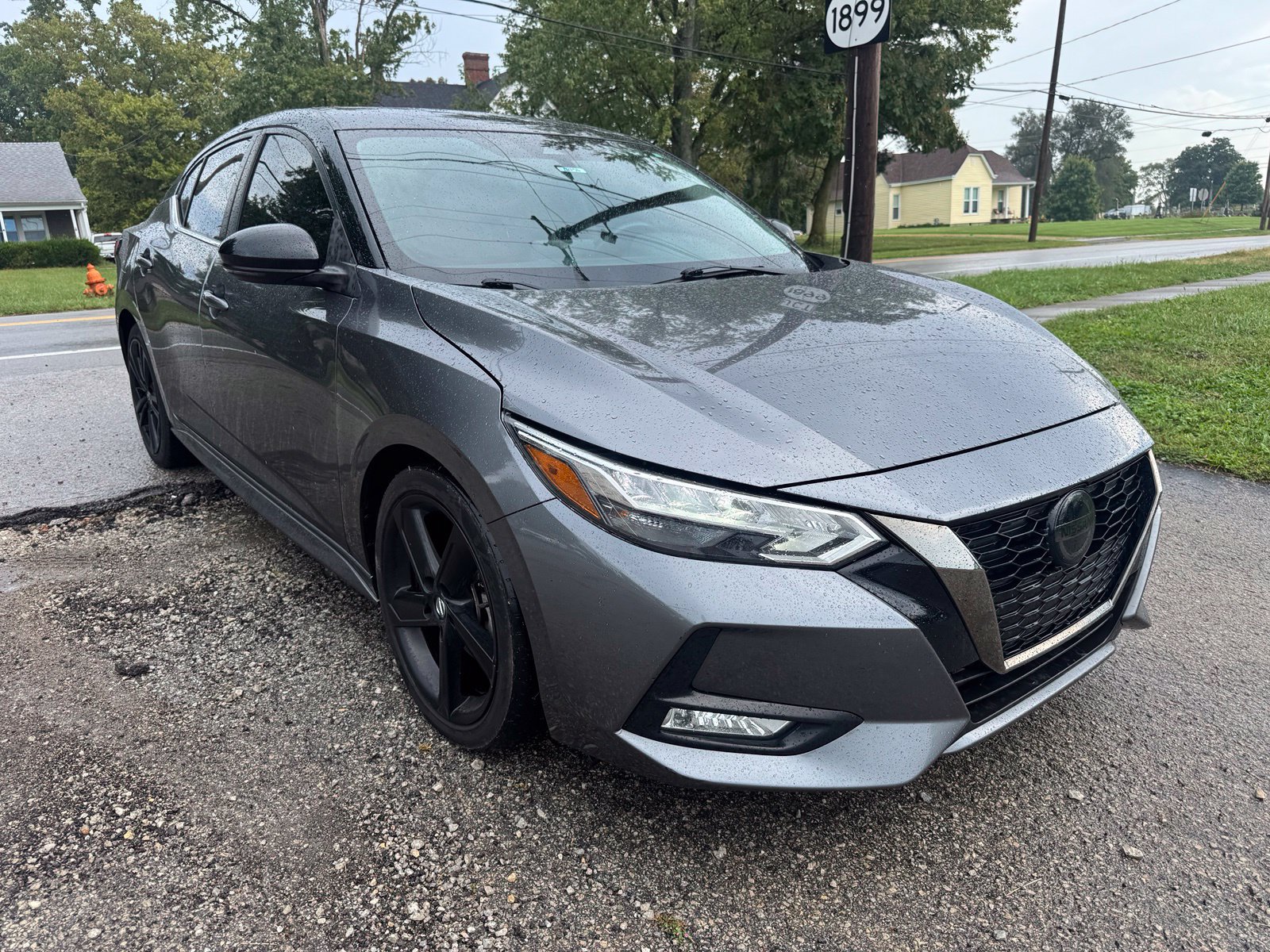 Used 2023 Nissan Sentra SR w/ Trunk Package FWD image 8