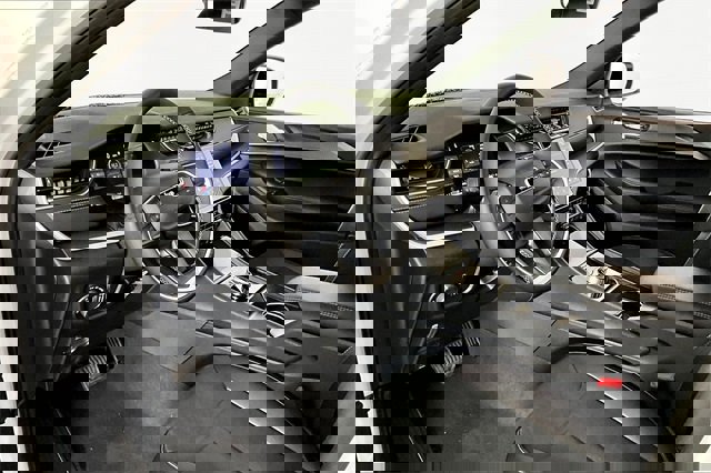 New 2025 Jeep Grand Cherokee L Altitude image 8