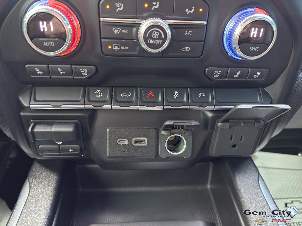 Used 2021 GMC Sierra 1500 AT4 image 18