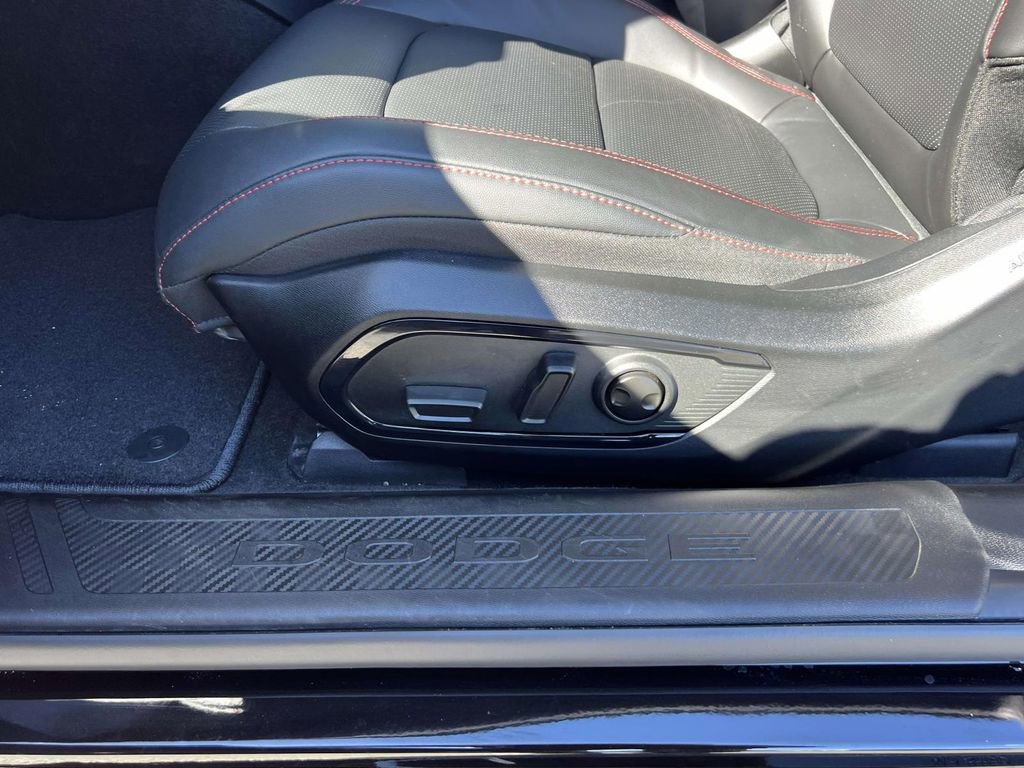 New 2024 Dodge Charger R/T w/ Plus Group image 22