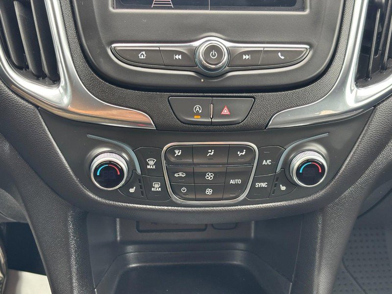 Certified 2024 Chevrolet Equinox LT w/ LPO, Floor Liner Package FWD image 22