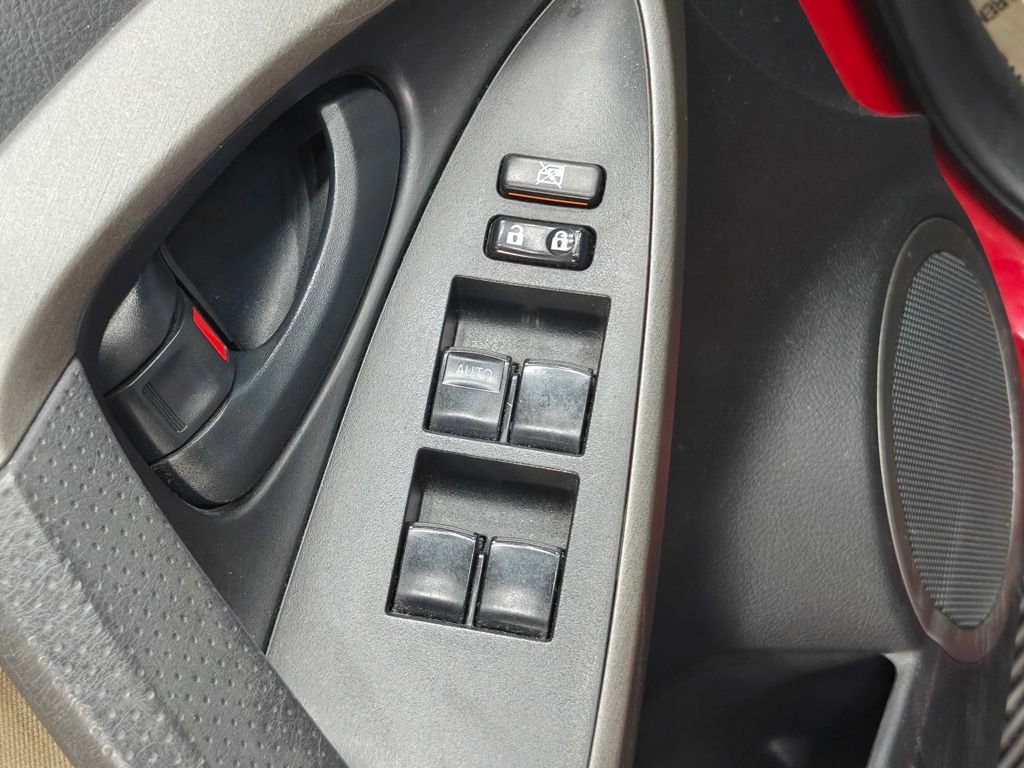 Used 2012 Toyota RAV4 4WD w/ Value Pkg image 28