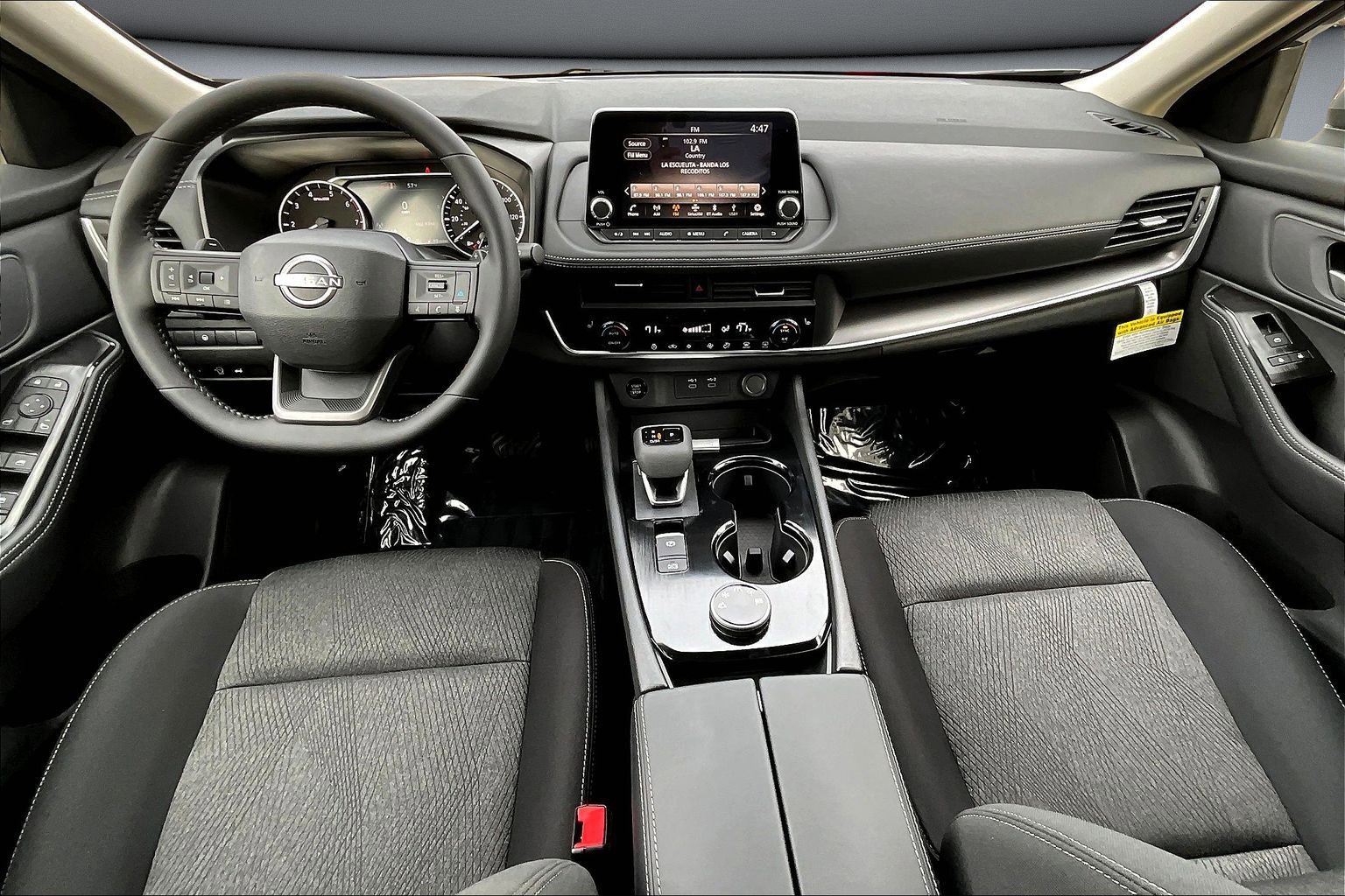 New 2026 Nissan Rogue SV w/ Cold Weather Package FWD image 5
