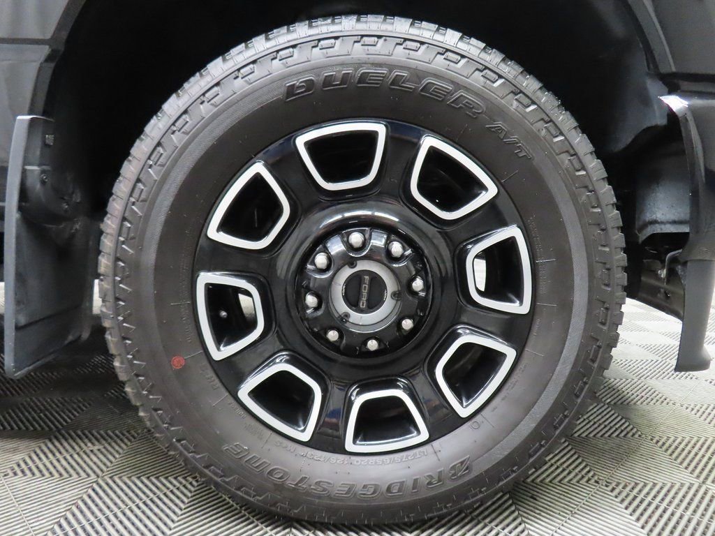 Used 2025 Ford F250 Platinum AWD/4WD image 8