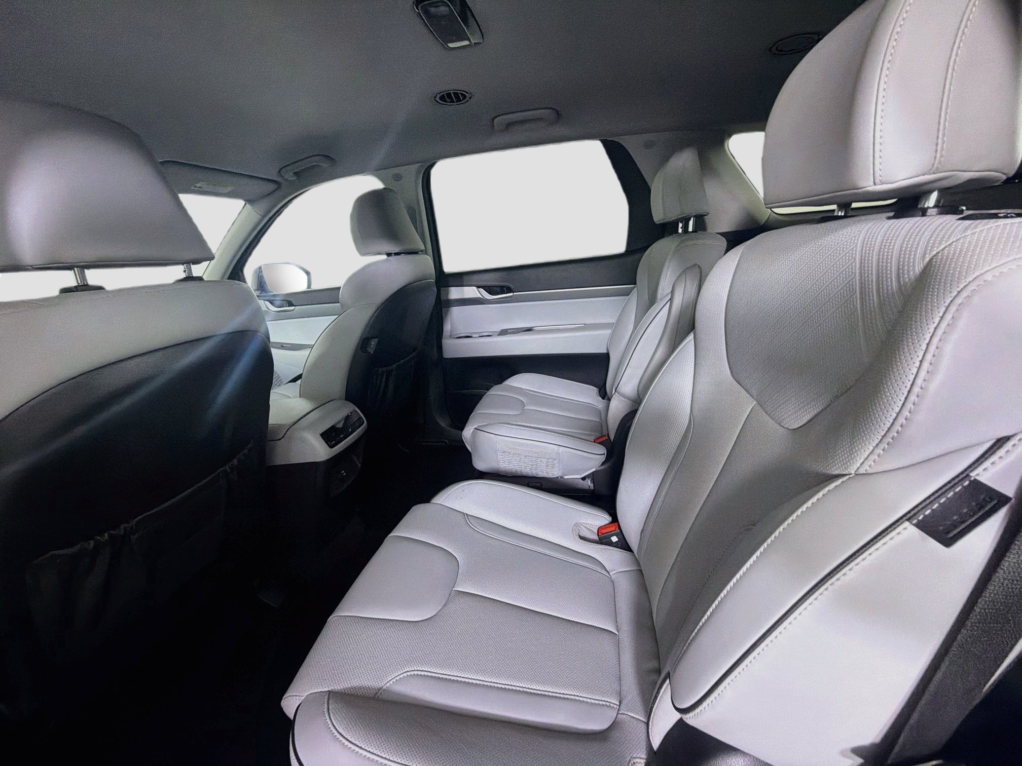 Used 2025 Hyundai Palisade SEL FWD image 27