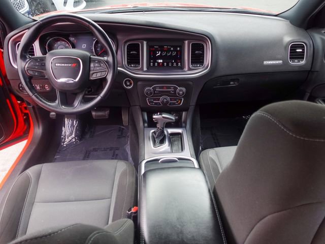 Used 2021 Dodge Charger SXT RWD image 25