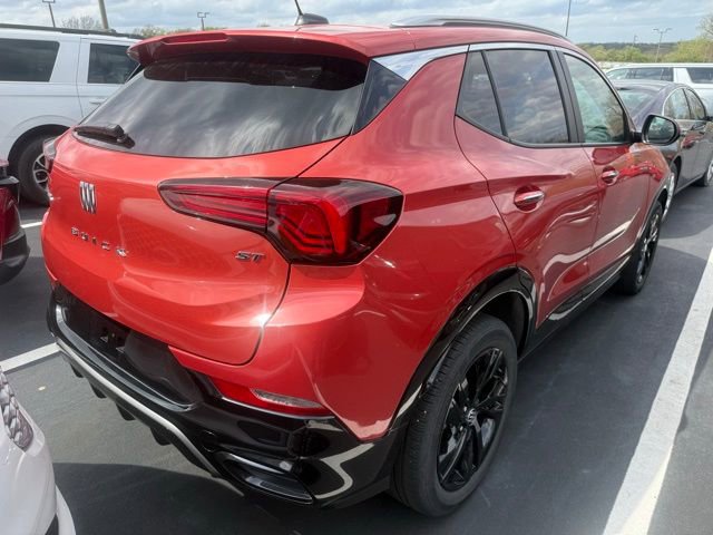 Used 2024 Buick Encore GX Sport Touring AWD/4WD image 8
