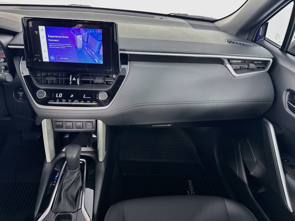 Used 2024 Toyota Corolla Cross SE AWD/4WD image 28