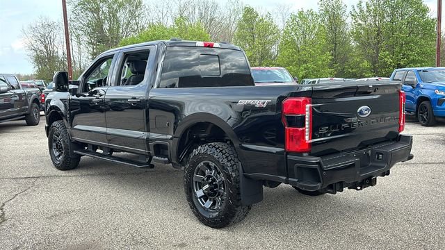 Used 2023 Ford F350 Lariat w/ Lariat Ultimate Package image 5