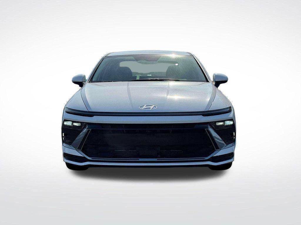 New 2026 Hyundai Sonata Blue FWD image 11