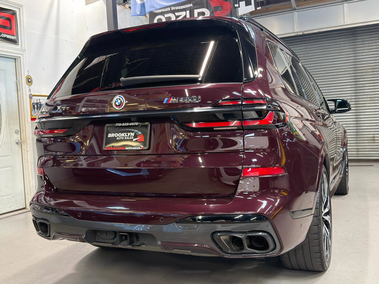Used 2023 BMW X7 M60i w/ Executive Package AWD/4WD image 6