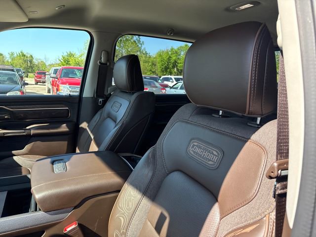 Used 2025 RAM 1500 Limited AWD/4WD image 9