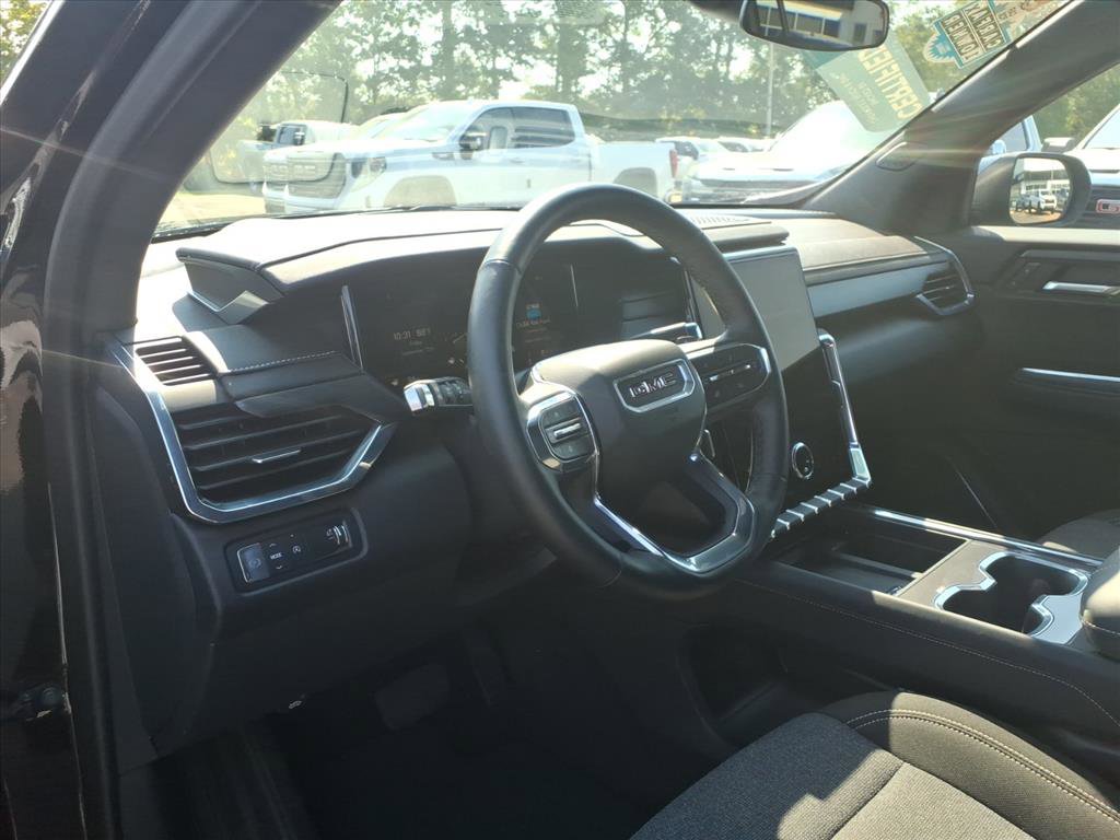 Used 2025 GMC Acadia Elevation image 7