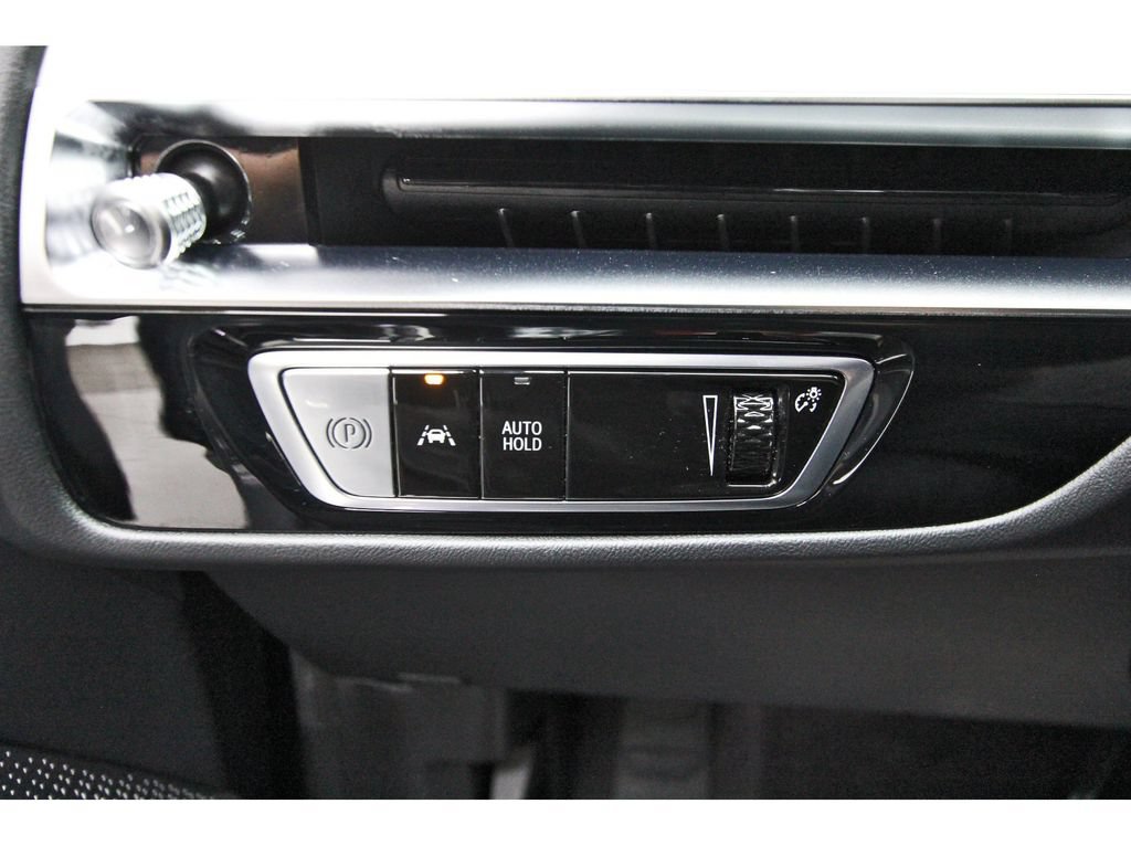 Used 2026 Cadillac Lyriq V w/ Exterior Carbon Fiber Package AWD/4WD image 23