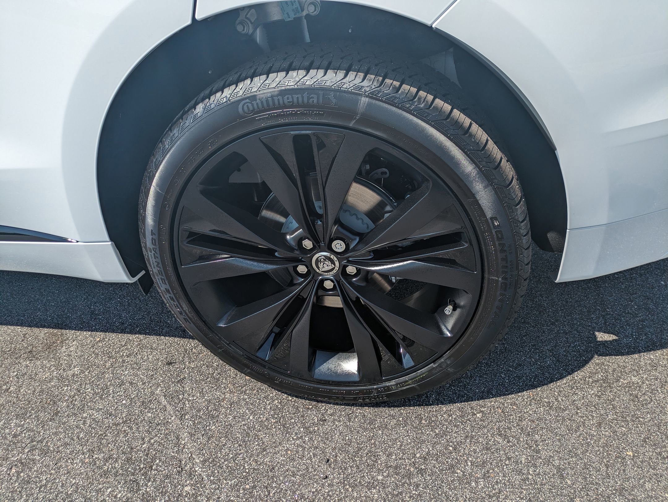 New 2026 Jaguar F-PACE R-Dynamic S image 30