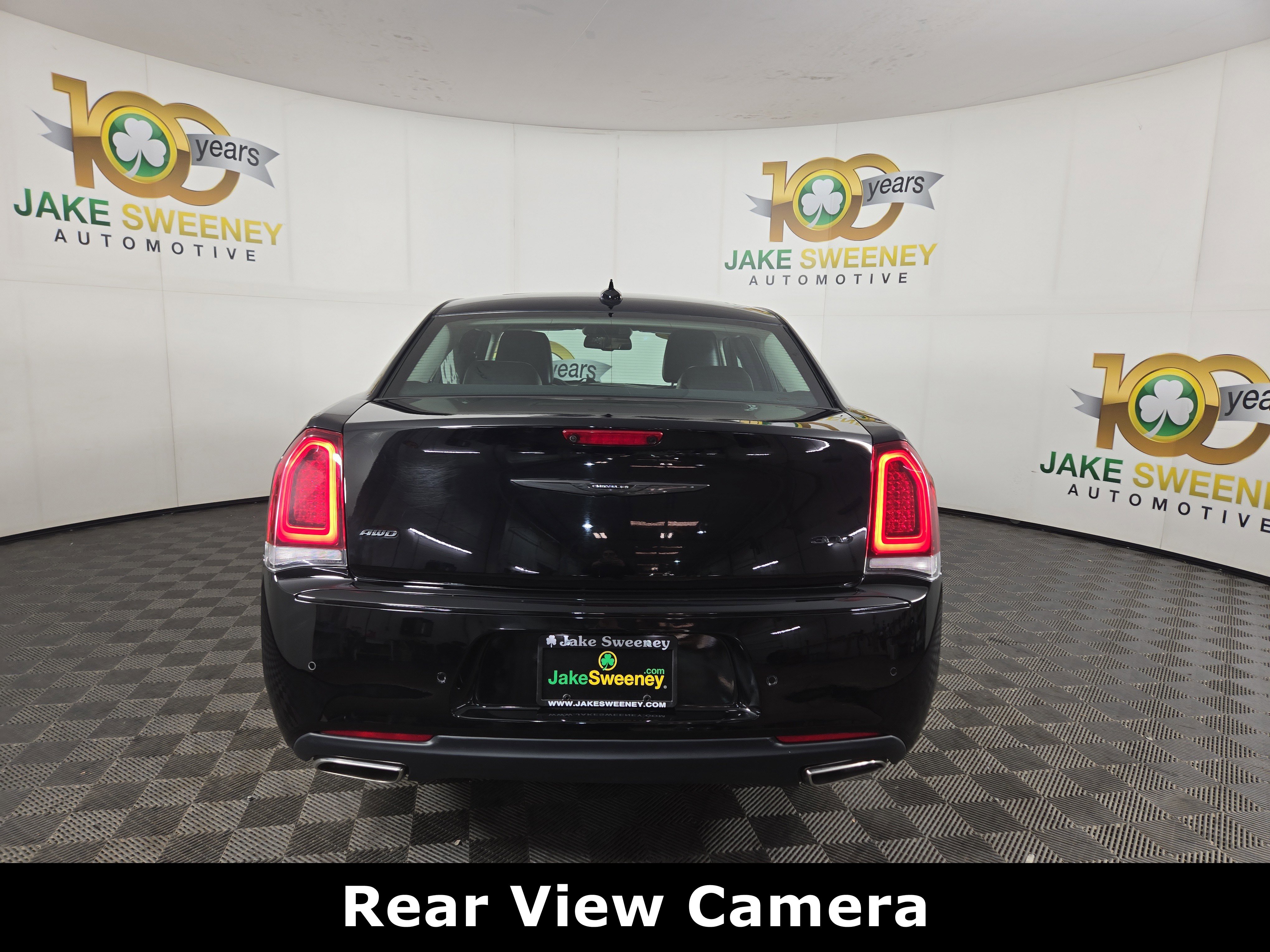 Used 2023 Chrysler 300 Touring L w/ Popular Equipment Group image 7