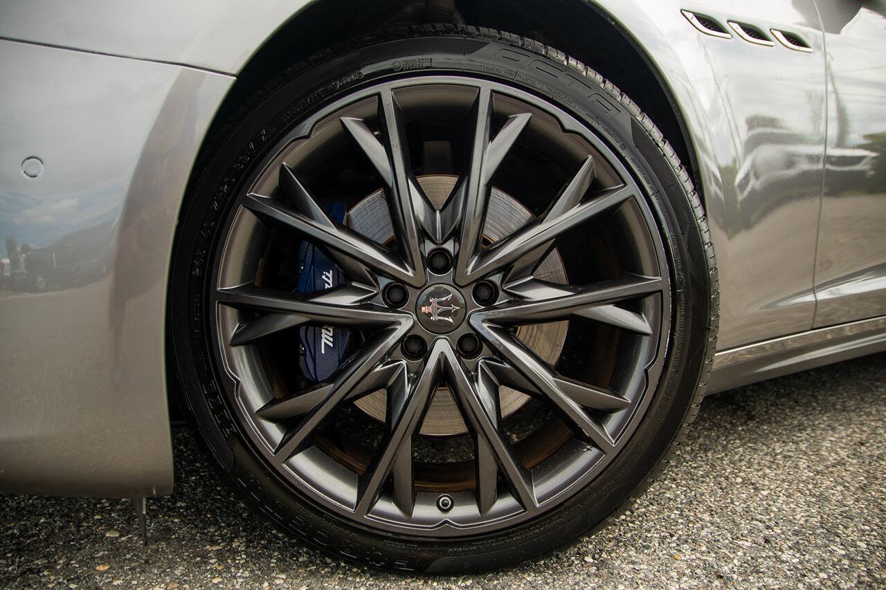 Used 2020 Maserati Ghibli RWD image 44