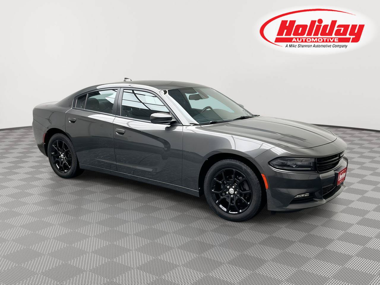 Used 2017 Dodge Charger SXT AWD/4WD image 1