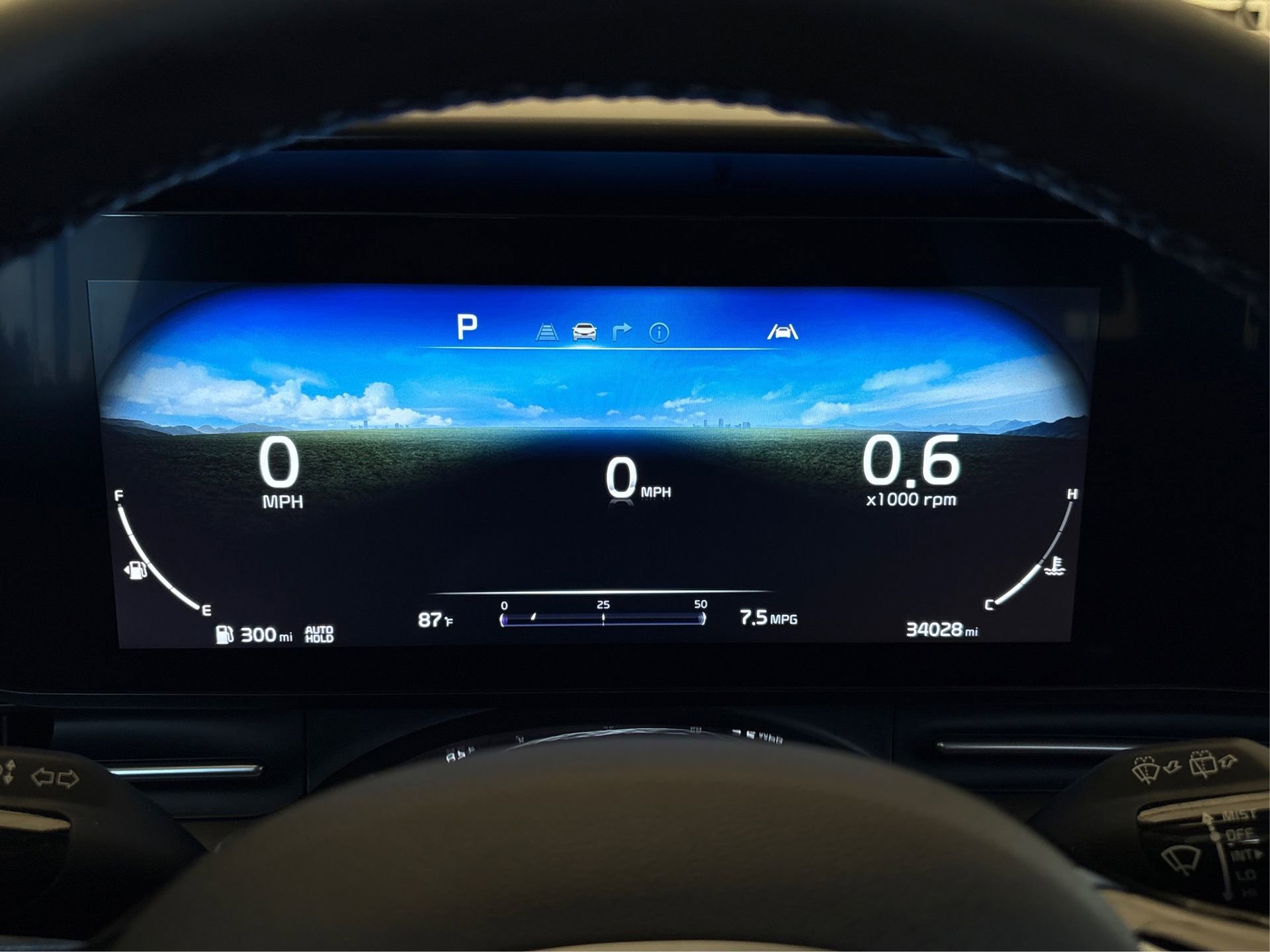 Used 2023 Kia Carnival SX image 18