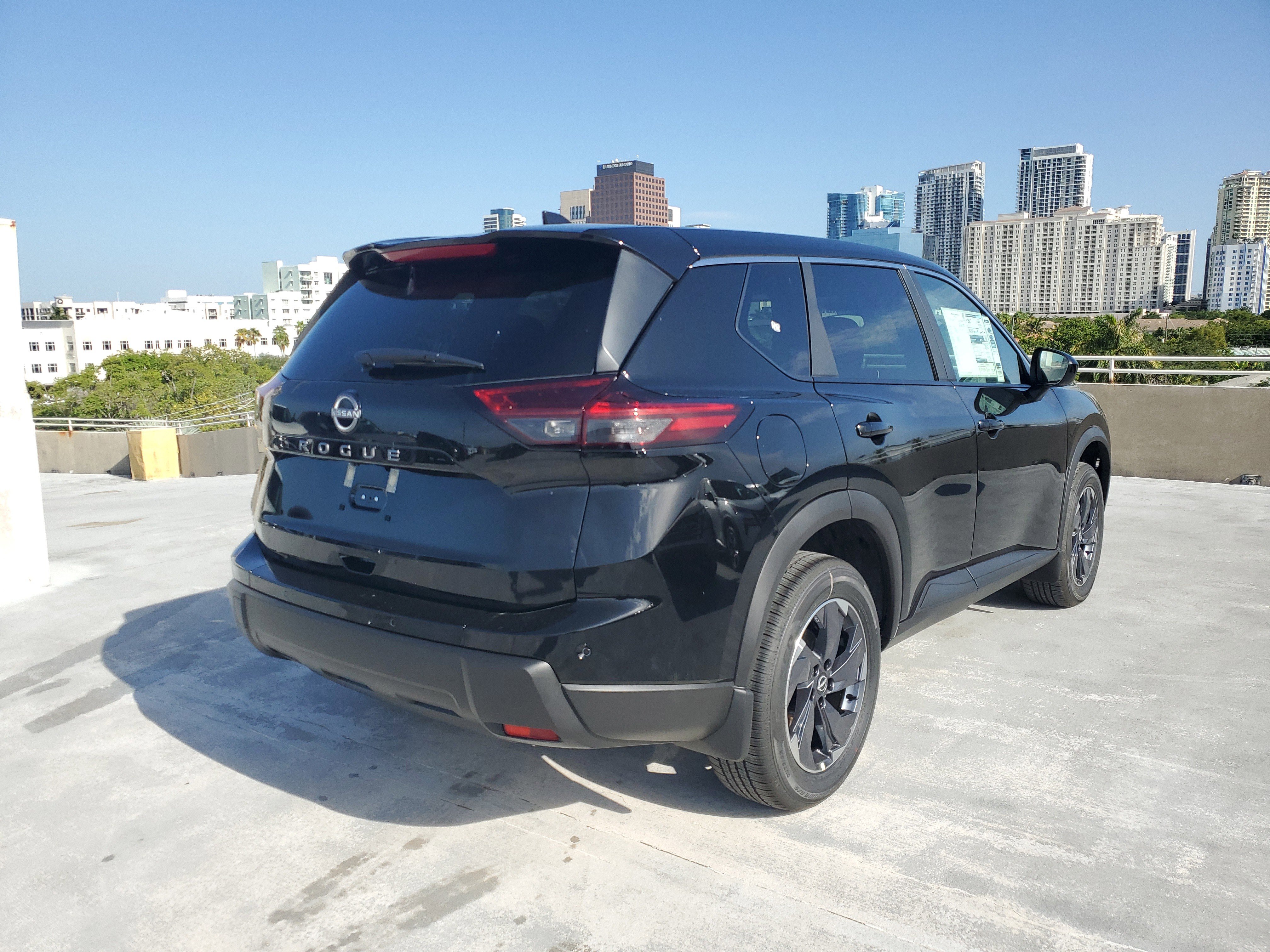 New 2026 Nissan Rogue SV image 4