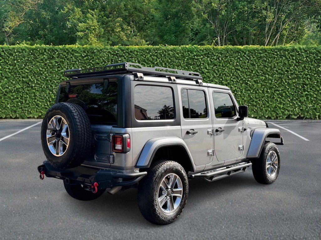 Used 2019 Jeep Wrangler Unlimited Sahara w/ Uconnect 4C Nav & Sound Group AWD/4WD image 3