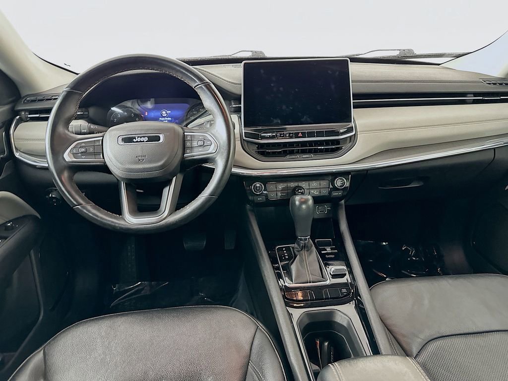 Used 2022 Jeep Compass Limited image 30