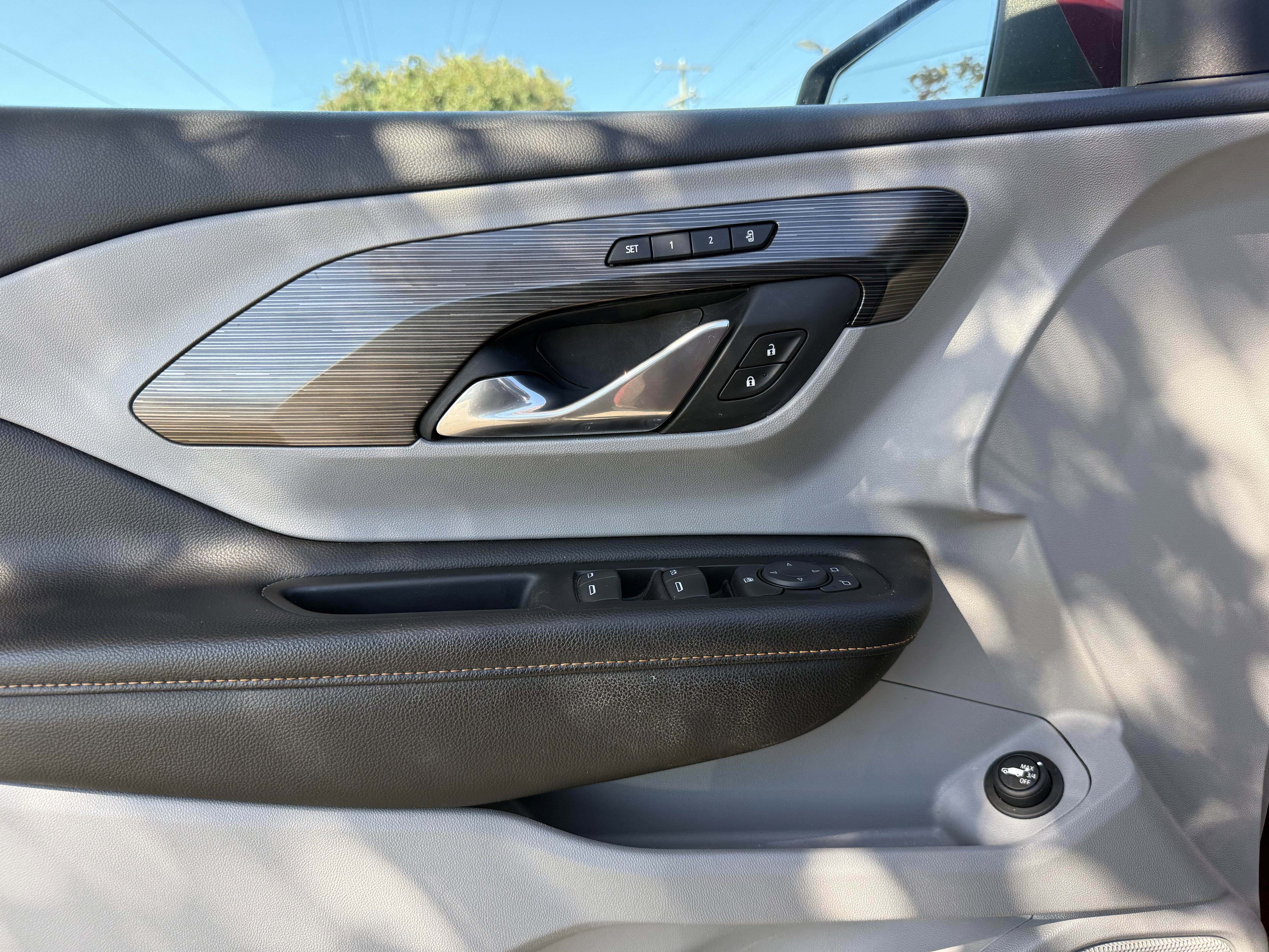 Used 2019 GMC Terrain SLT w/ Preferred Package image 23