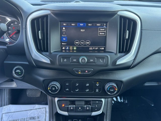 Used 2024 GMC Terrain SLE image 14