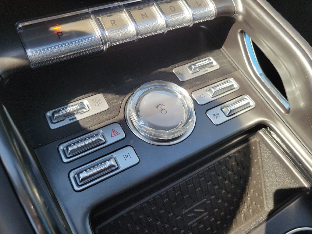New 2026 Lincoln Nautilus Reserve AWD/4WD image 31