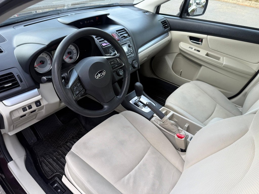 Used 2012 Subaru Impreza 2.0i Premium w/ All-Weather Pkg AWD/4WD image 9