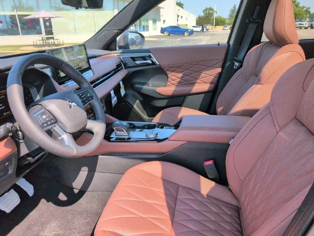 New 2026 Mitsubishi Outlander SEL AWD/4WD image 21