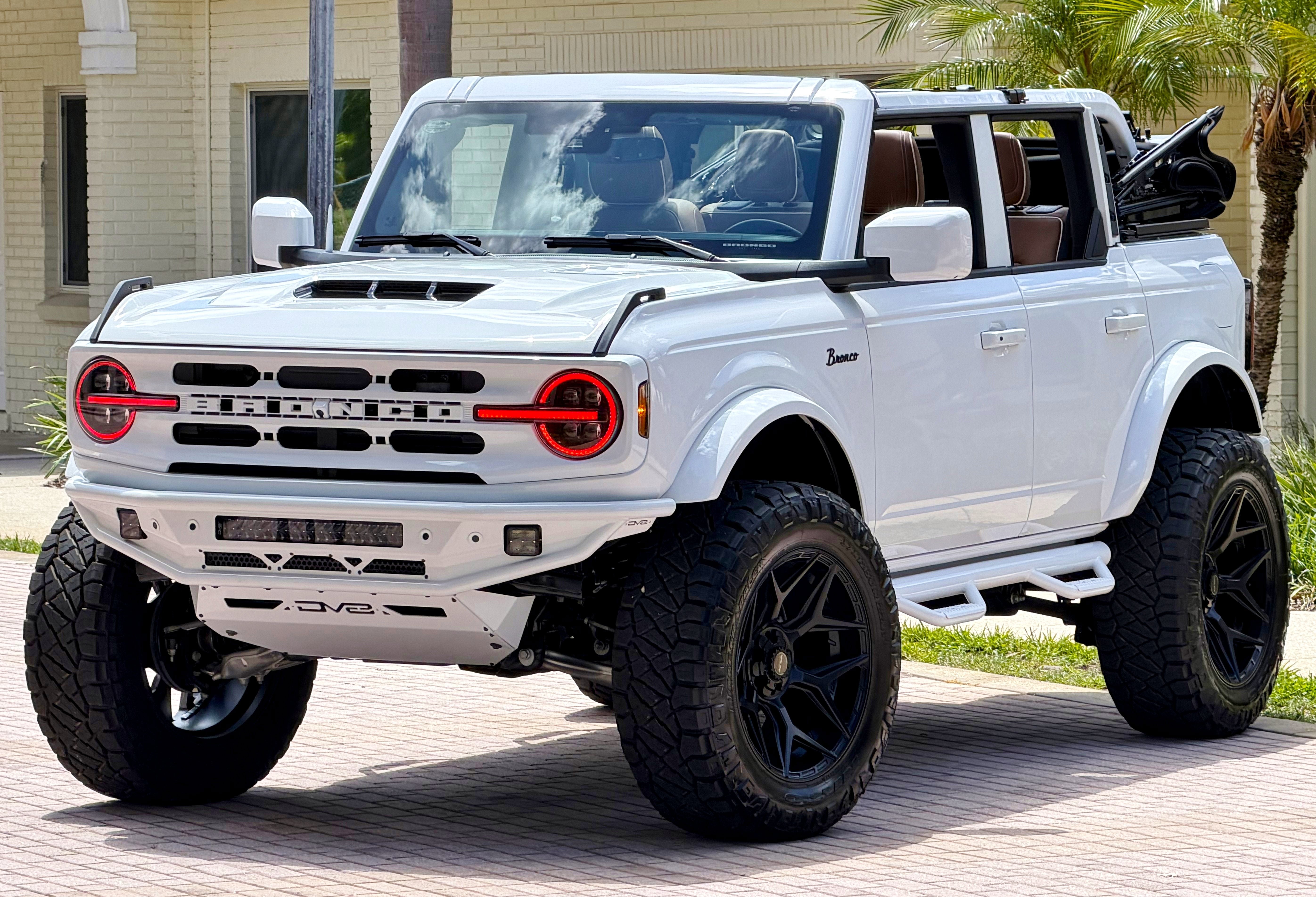 Used 2026 Ford Bronco Outer Banks AWD/4WD image 14