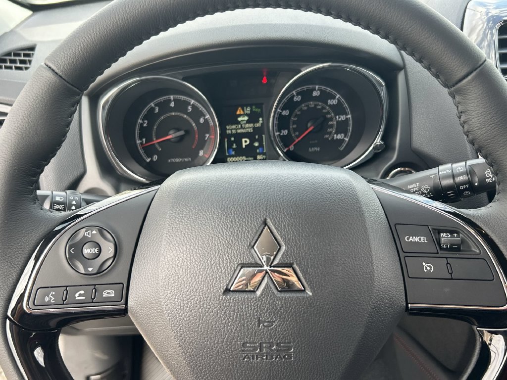 New 2027 Mitsubishi Outlander Sport SE FWD image 7