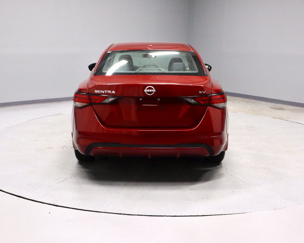 Used 2024 Nissan Sentra SV FWD image 10
