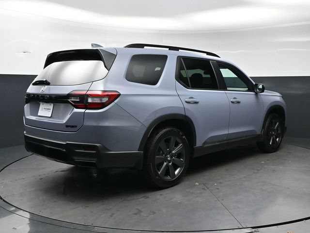 Certified 2026 Honda Pilot Sport image 5