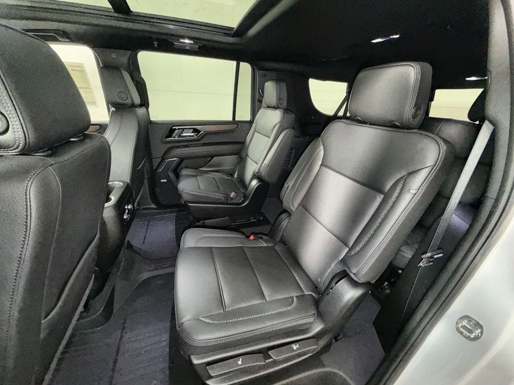 New 2026 GMC Yukon XL Denali w/ Sun & Power Step Package image 25
