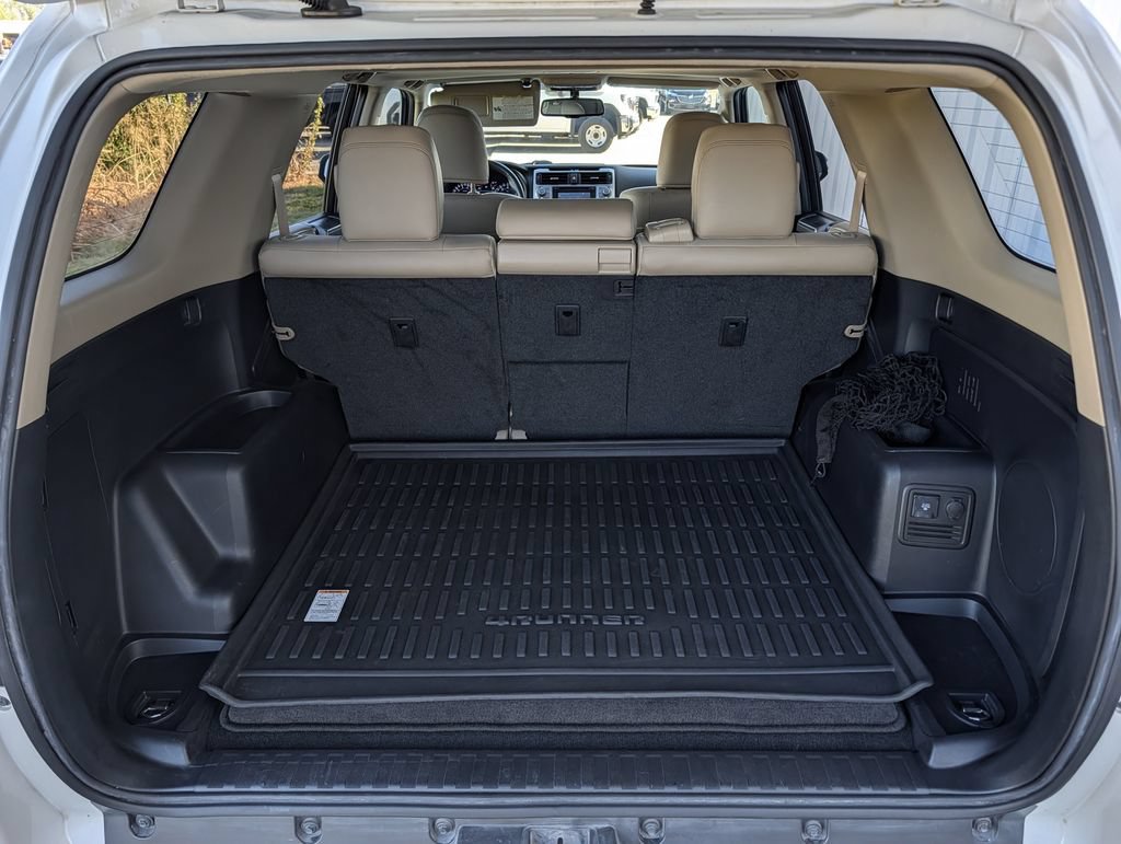Used 2015 Toyota 4Runner Limited RWD image 28
