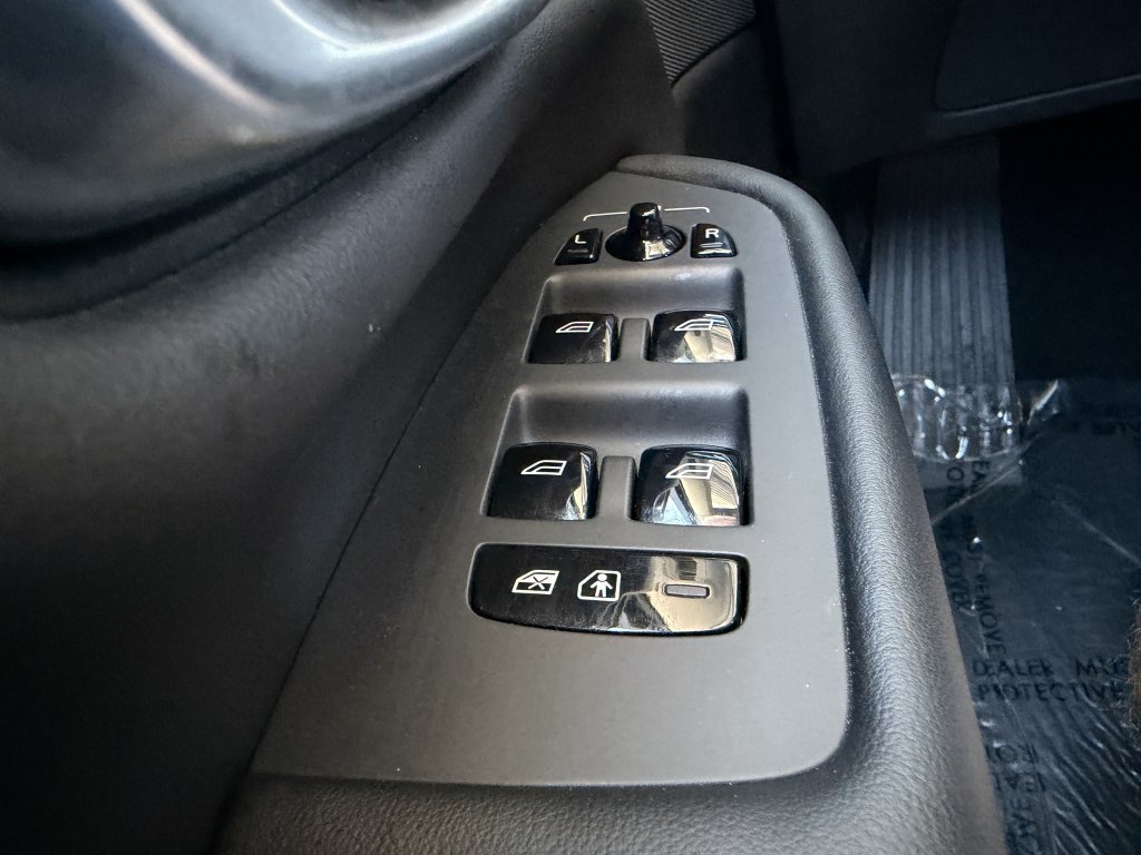 Used 2024 Volvo XC90 T8 Ultimate AWD/4WD image 27
