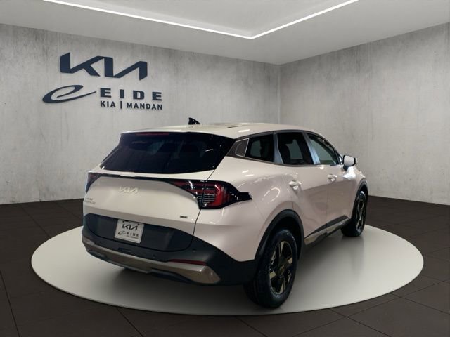 New 2026 Kia Sportage LX image 5