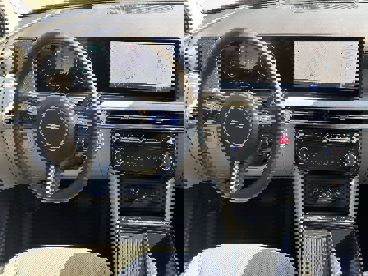 New 2026 Hyundai Tucson Limited image 12