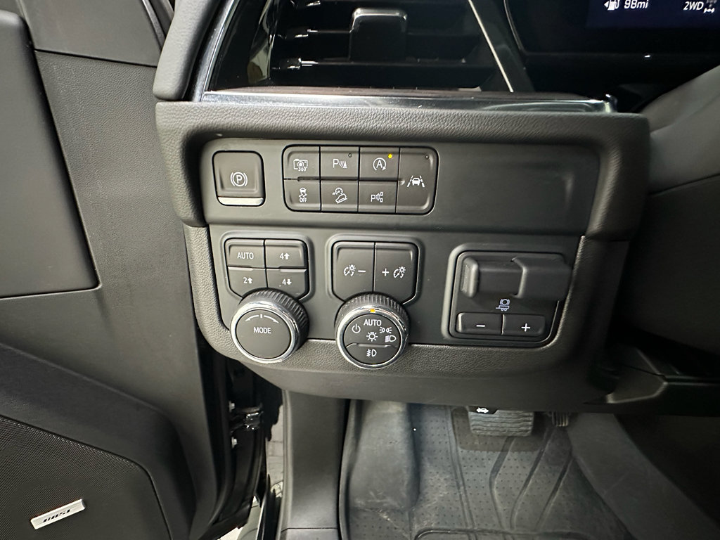 Certified 2025 Chevrolet Tahoe Z71 w/ Comfort Package AWD/4WD image 24