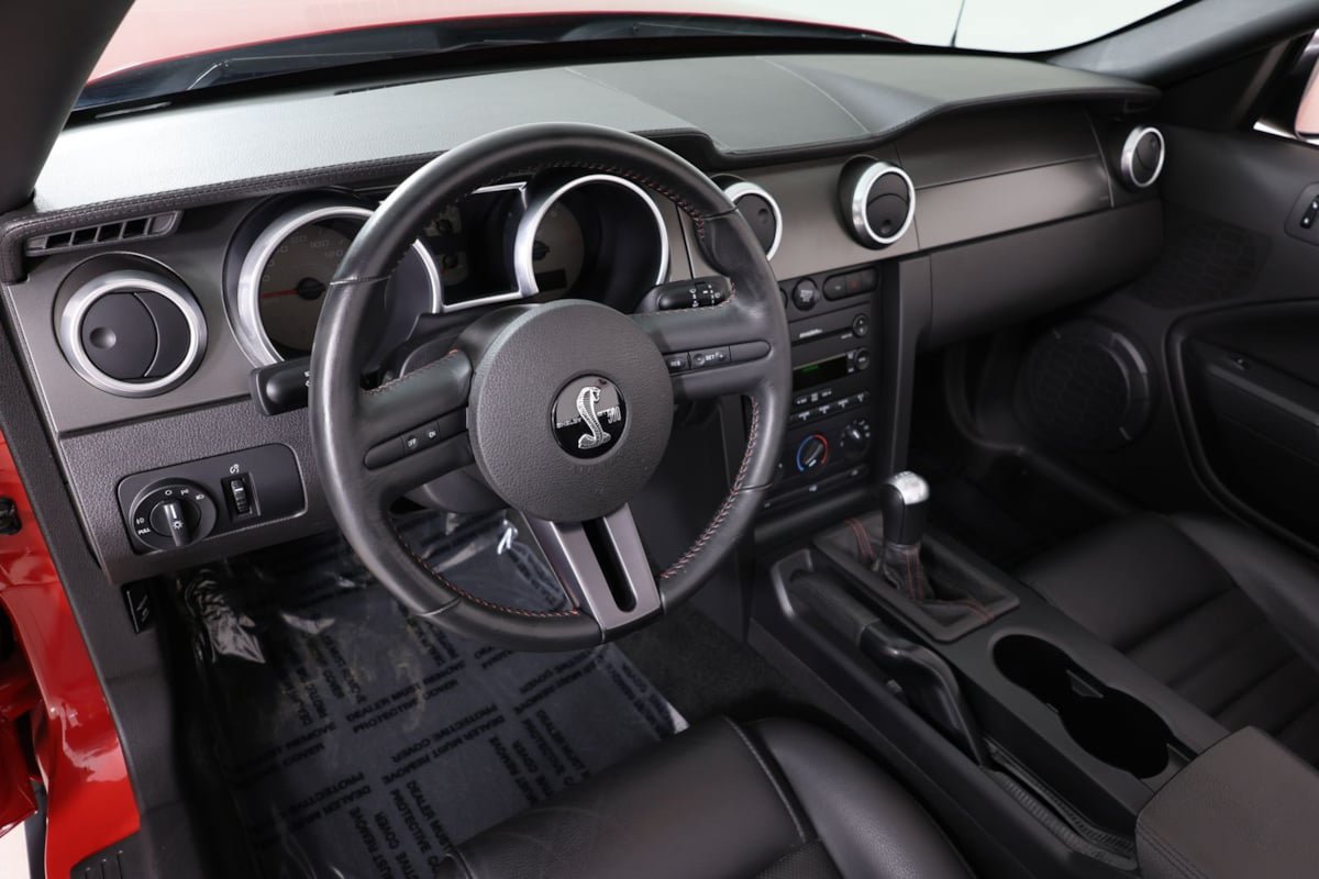 Used 2007 Ford Mustang Shelby GT500 RWD image 15