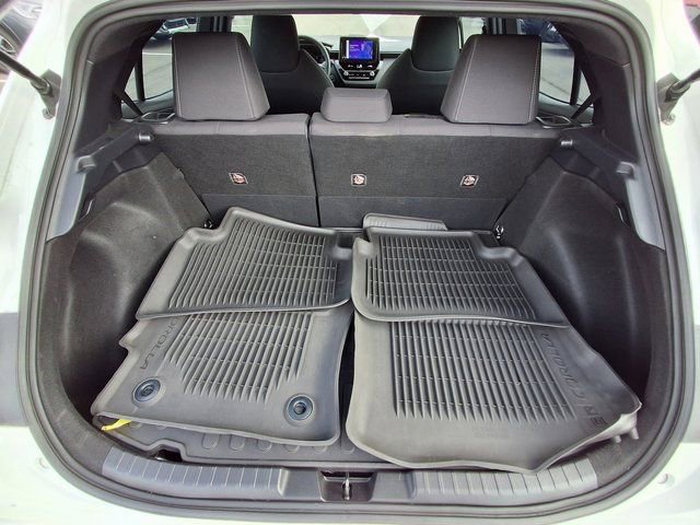 Used 2023 Toyota Corolla Core w/ Performance Package image 12