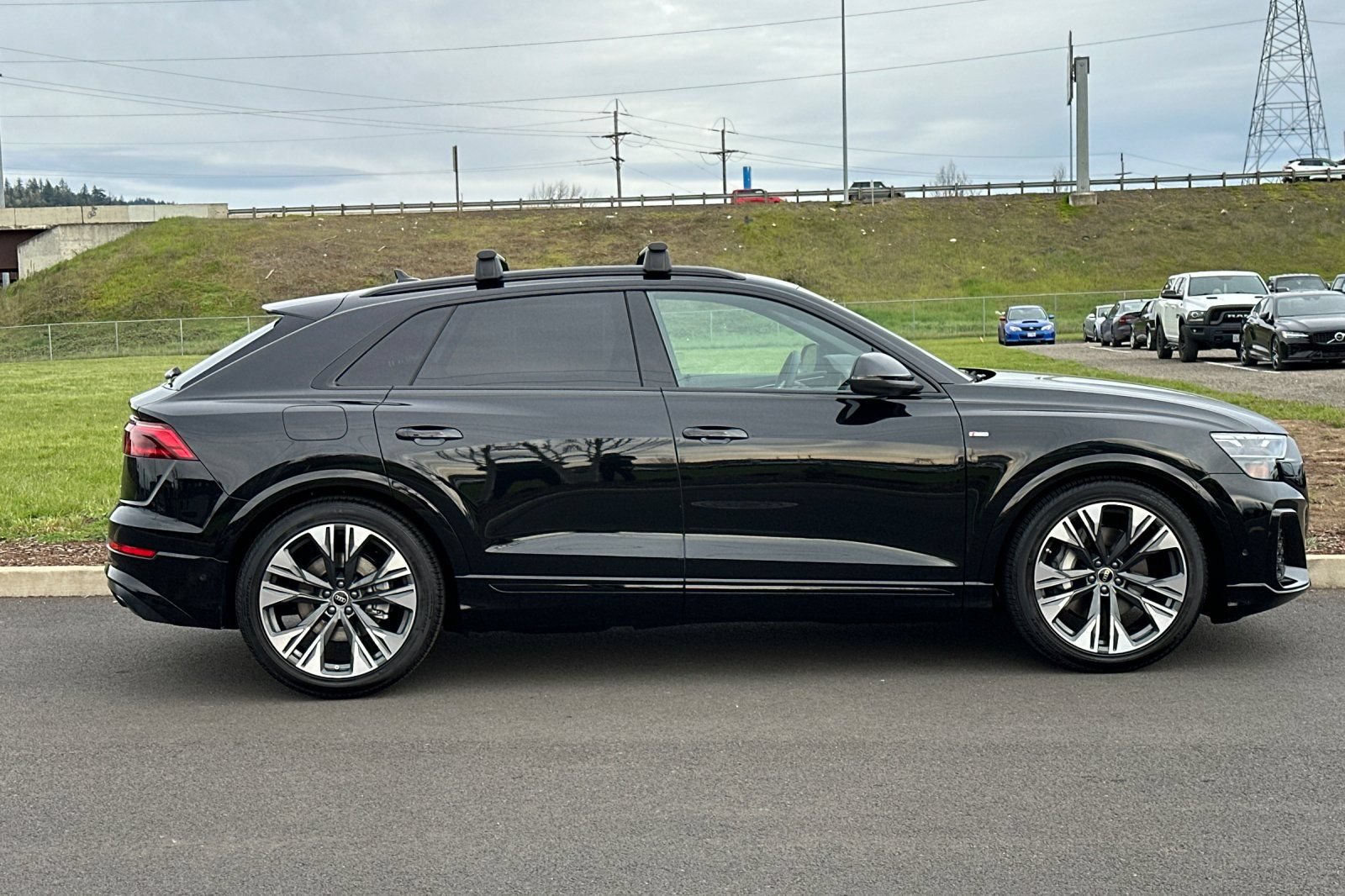 New 2026 Audi Q8 Premium Plus AWD/4WD image 2