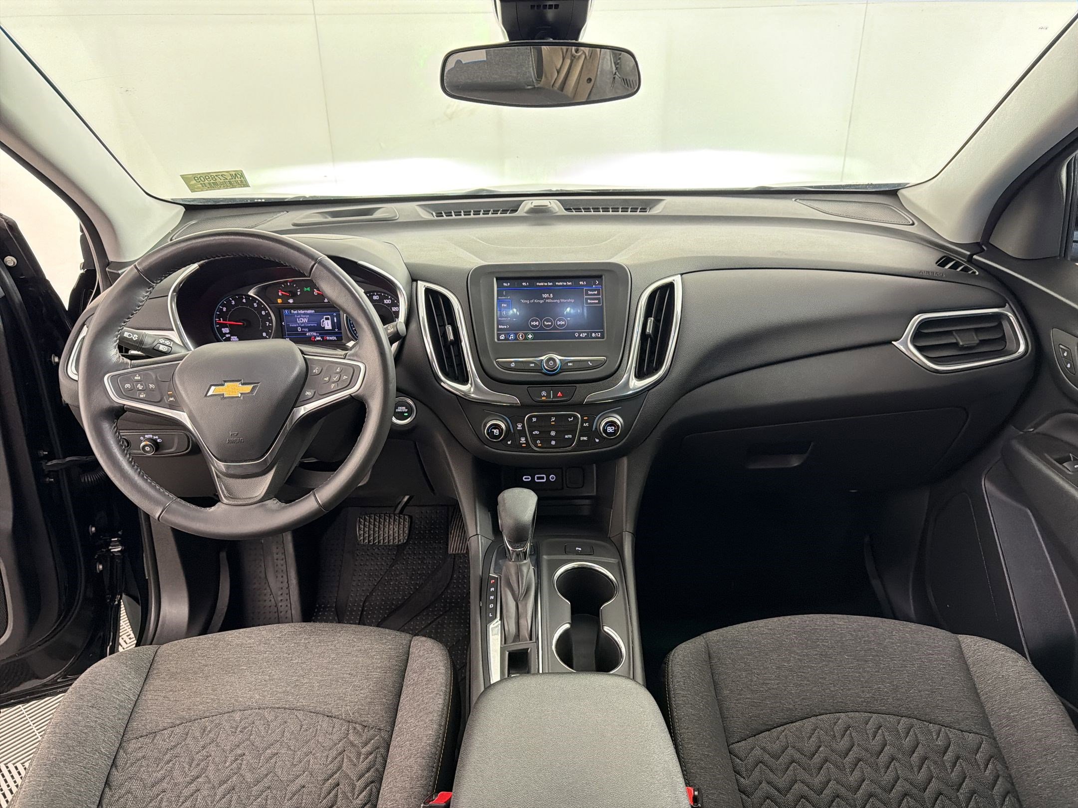Used 2022 Chevrolet Equinox LT AWD/4WD image 16