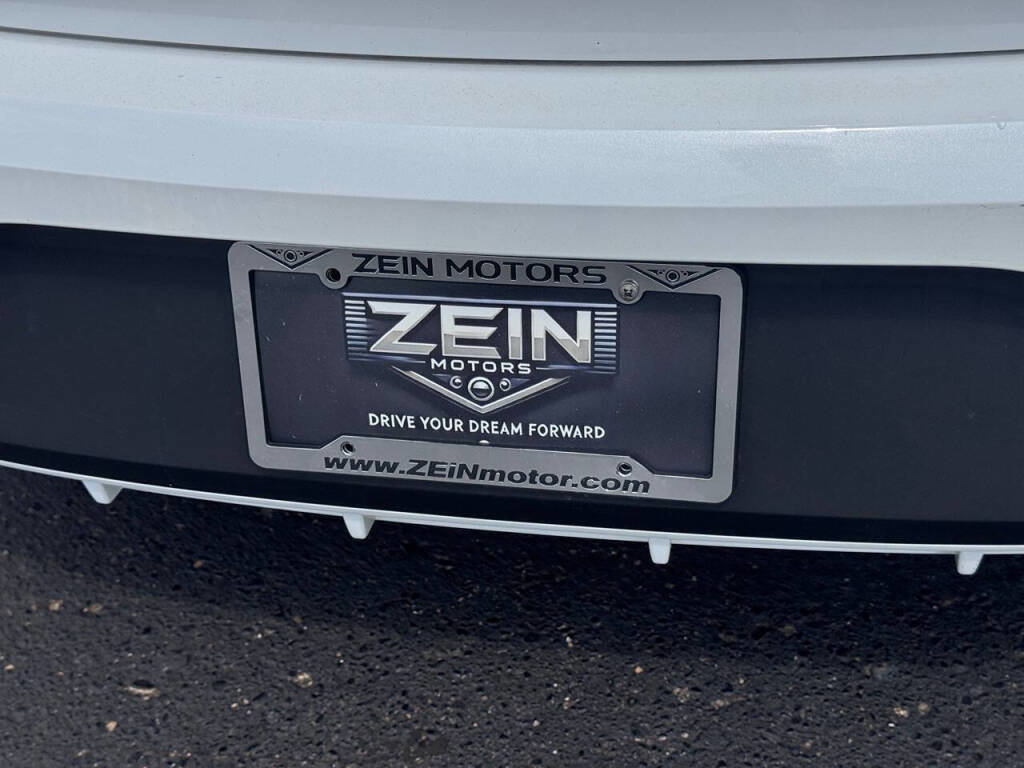 Used 2020 Hyundai Elantra SE image 23