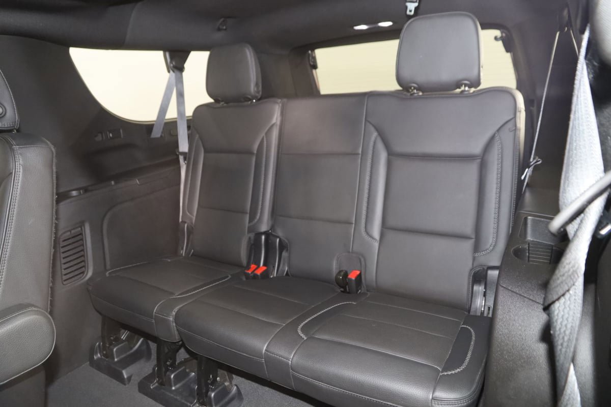 Used 2023 GMC Yukon XL Denali w/ Advanced Technology Package AWD/4WD image 52