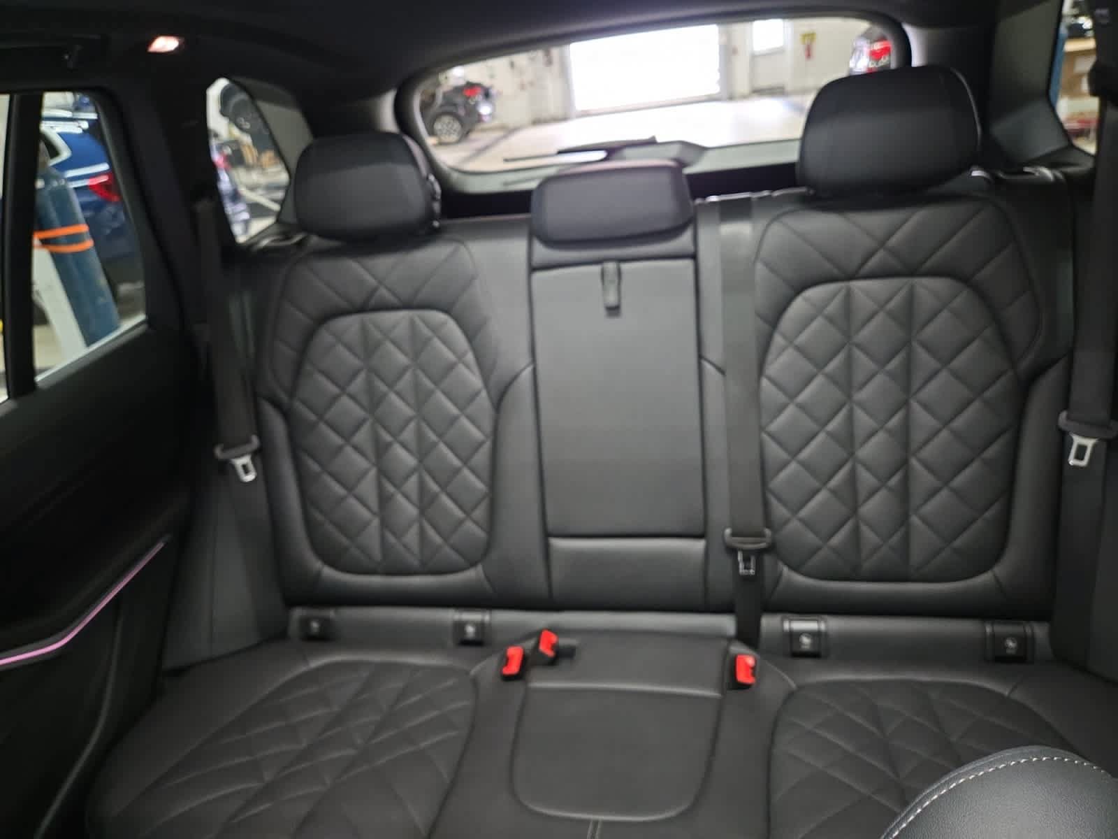 Used 2024 BMW X5 xDrive40i w/ Parking Assistance Package AWD/4WD image 34