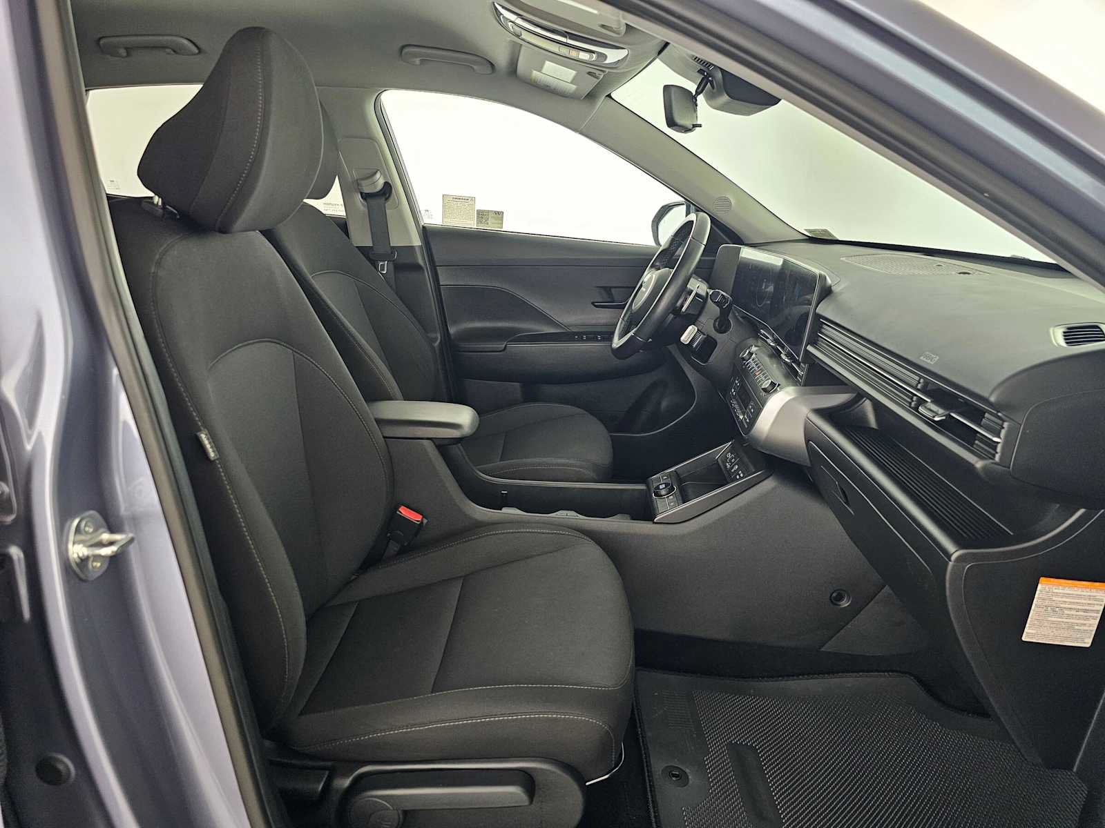 Used 2024 Hyundai Kona SEL FWD image 10