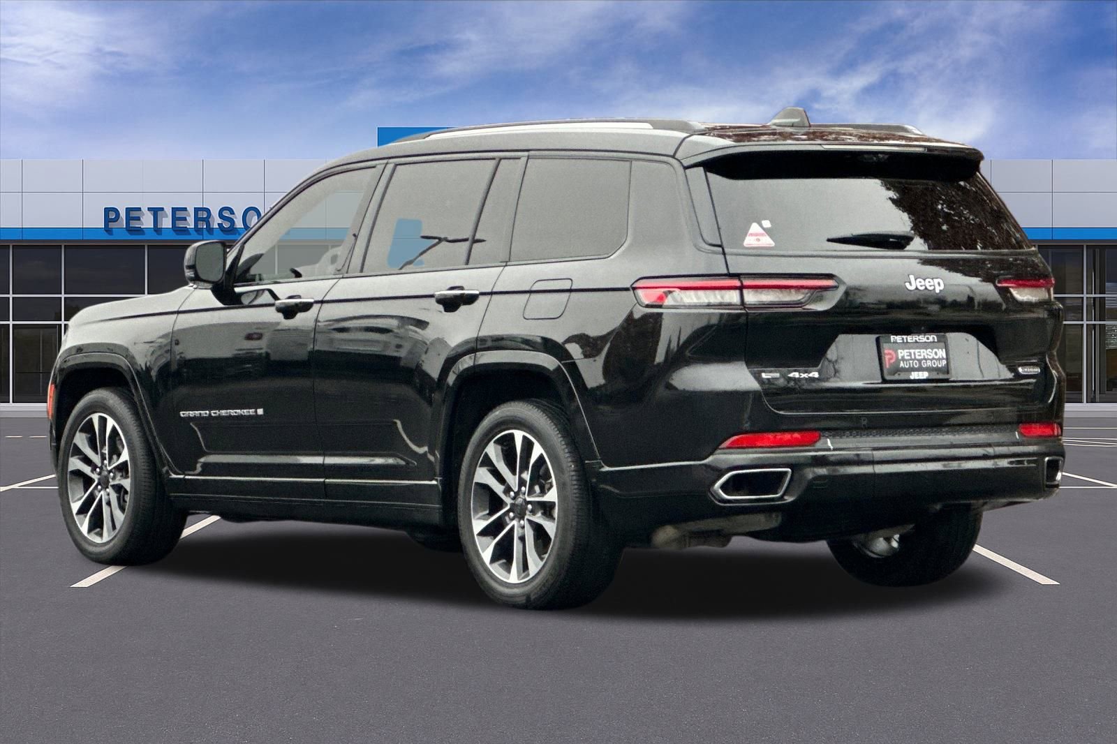 Used 2021 Jeep Grand Cherokee L Overland w/ Luxury Tech Group IV image 6